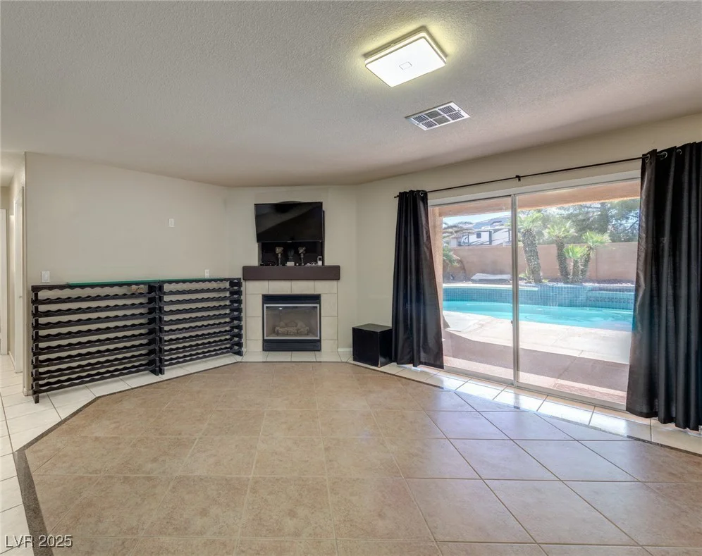 7751 Locke Haven, Las Vegas, NV 89123