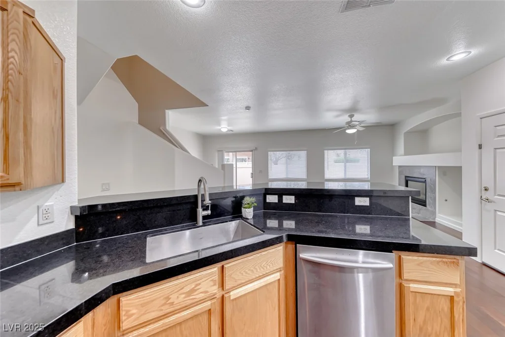 90 Day Trade, Henderson, NV 89074
