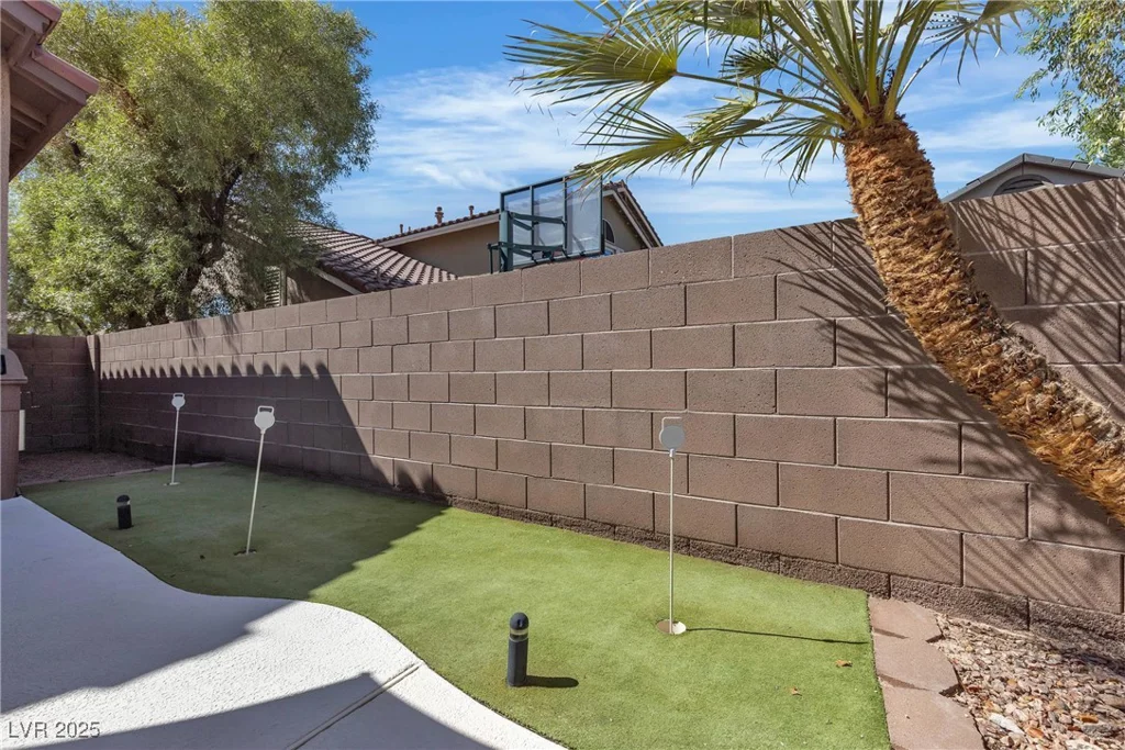 1030 Secluded Acres, Henderson, NV 89002
