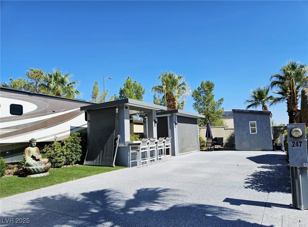 8175 Arville, Las Vegas, NV 89139