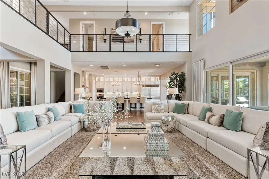 26 Olympia Outlook, Las Vegas, NV 89141
