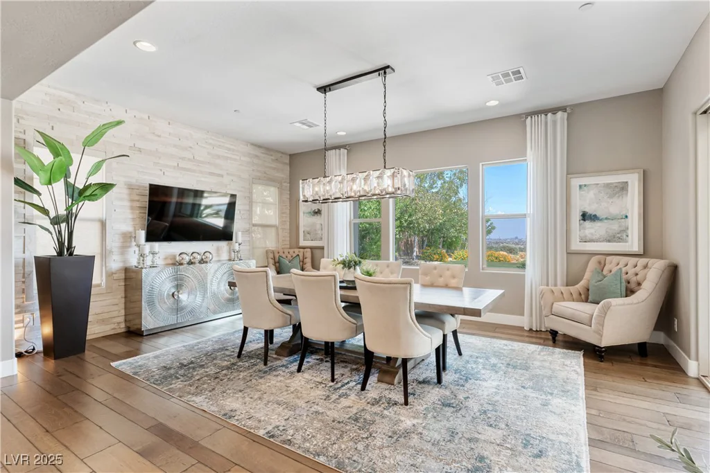 26 Olympia Outlook, Las Vegas, NV 89141