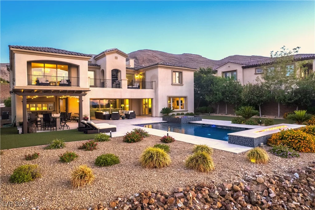 26 Olympia Outlook, Las Vegas, NV 89141