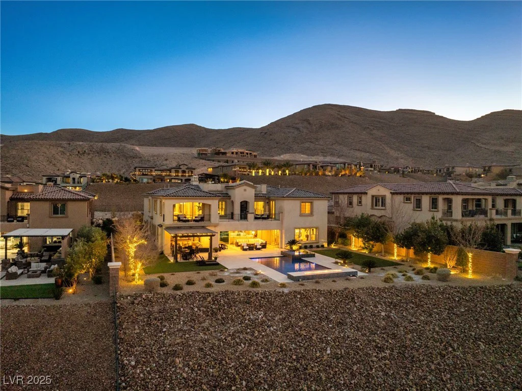 26 Olympia Outlook, Las Vegas, NV 89141