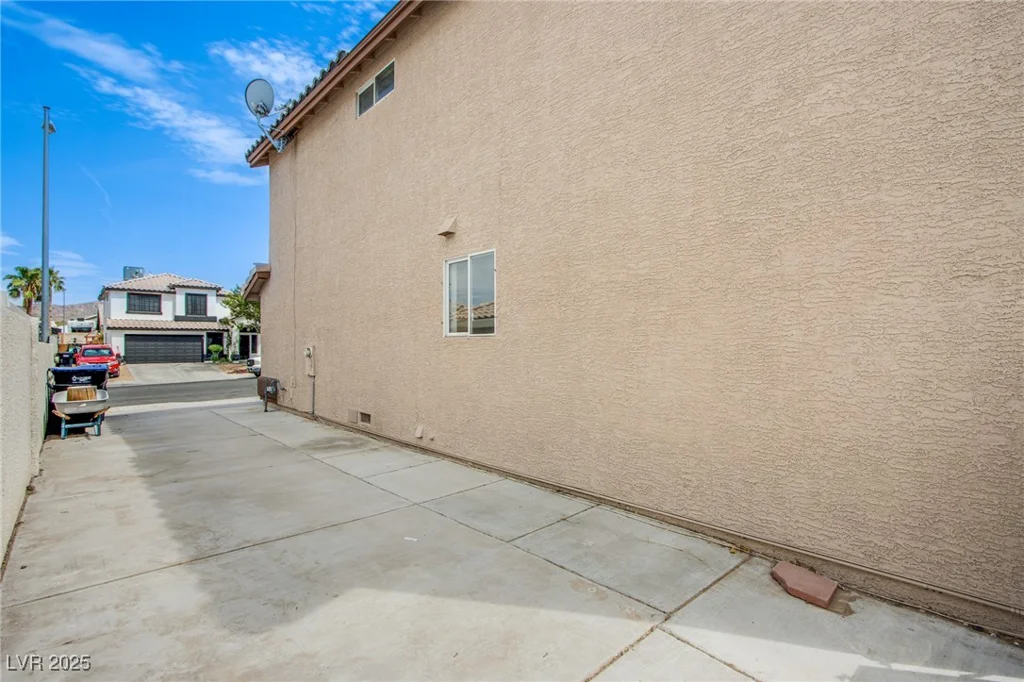 2019 Fallsburg, Henderson, NV 89002