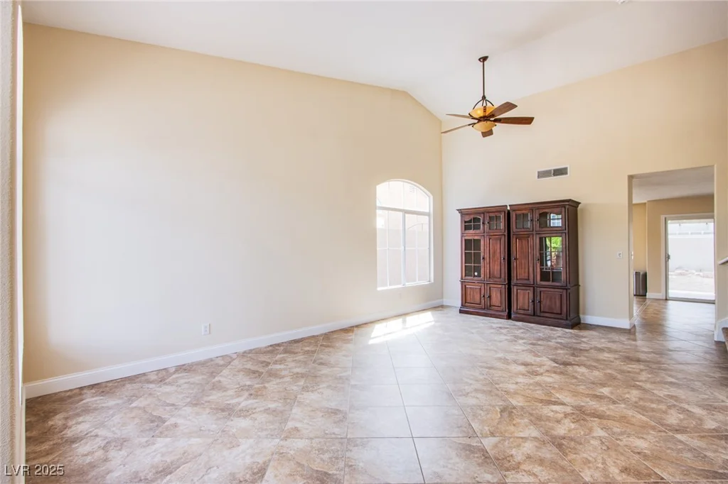 2019 Fallsburg, Henderson, NV 89002