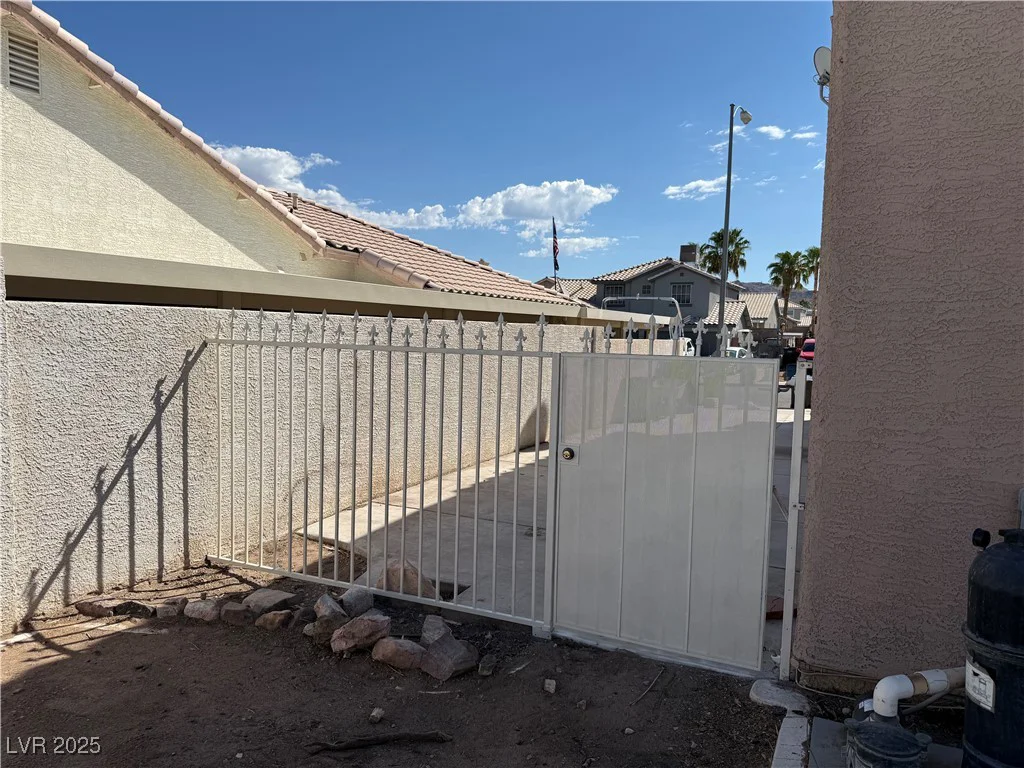2019 Fallsburg, Henderson, NV 89002