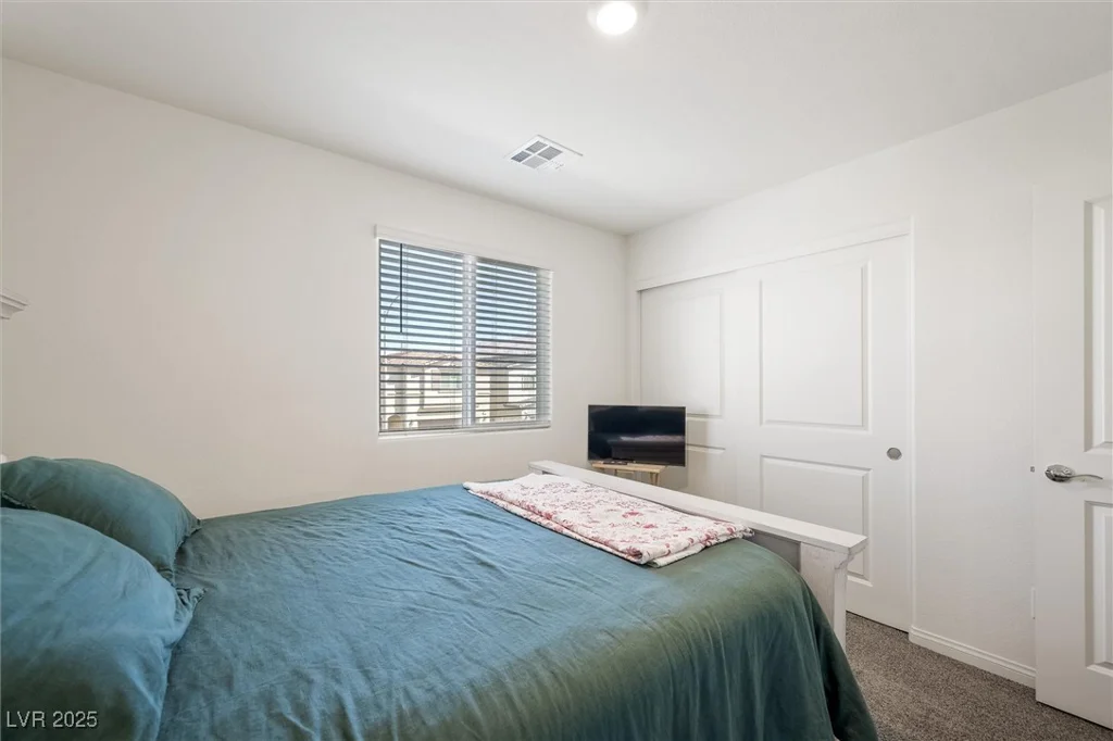 7730 Moore Creek, North Las Vegas, NV 89084