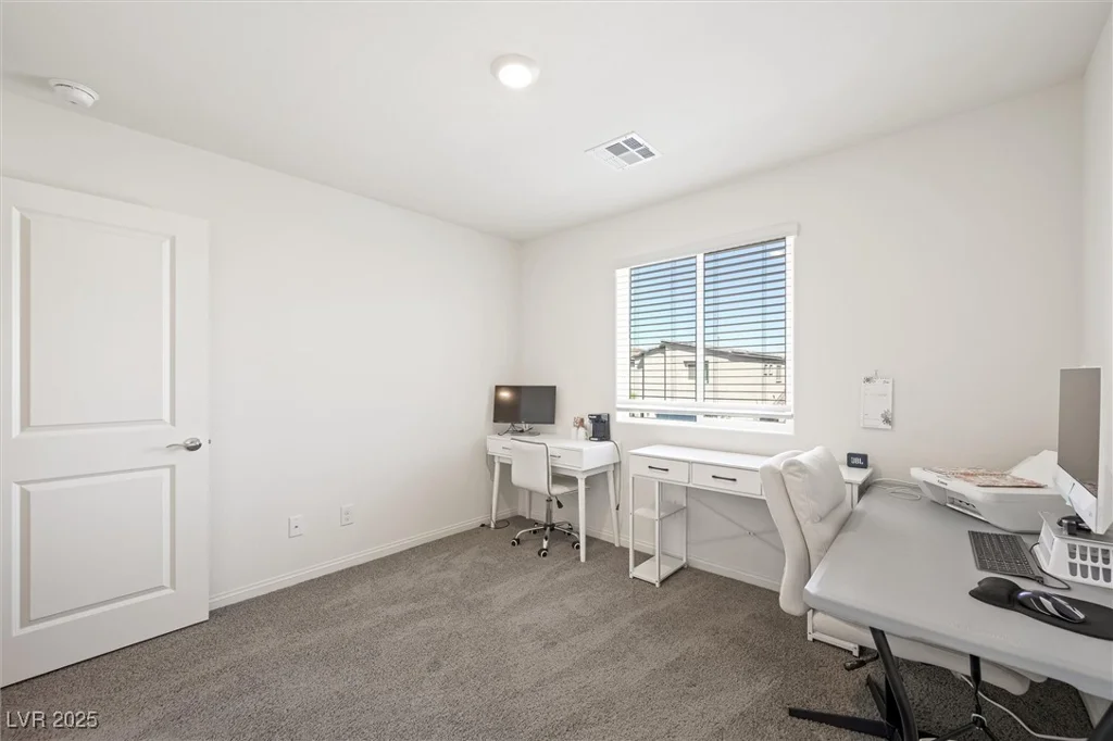 7730 Moore Creek, North Las Vegas, NV 89084