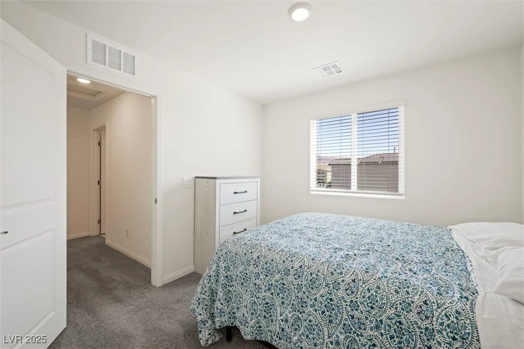 7730 Moore Creek, North Las Vegas, NV 89084