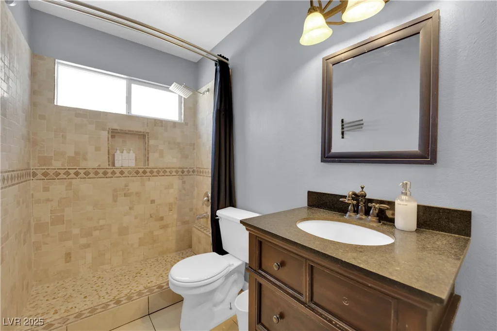 2924 Asher, North Las Vegas, NV 89032