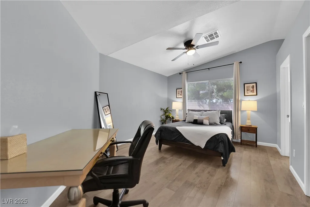 2924 Asher, North Las Vegas, NV 89032