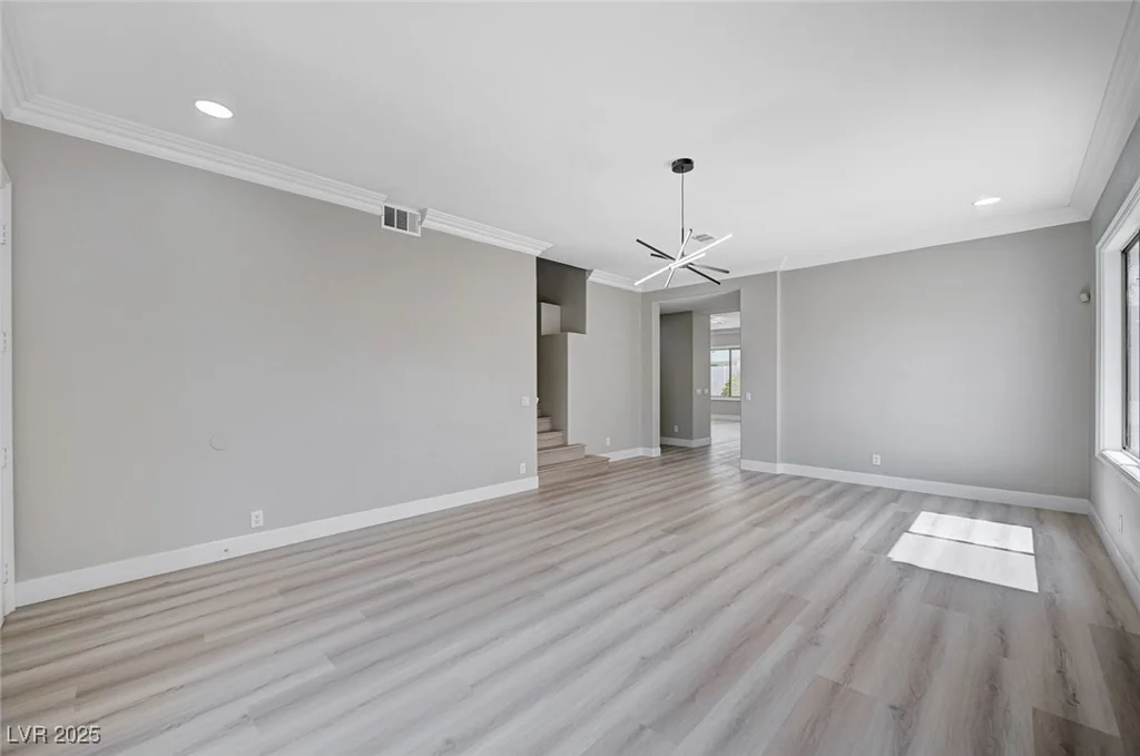 21 Bridal Falls, Las Vegas, NV 89148