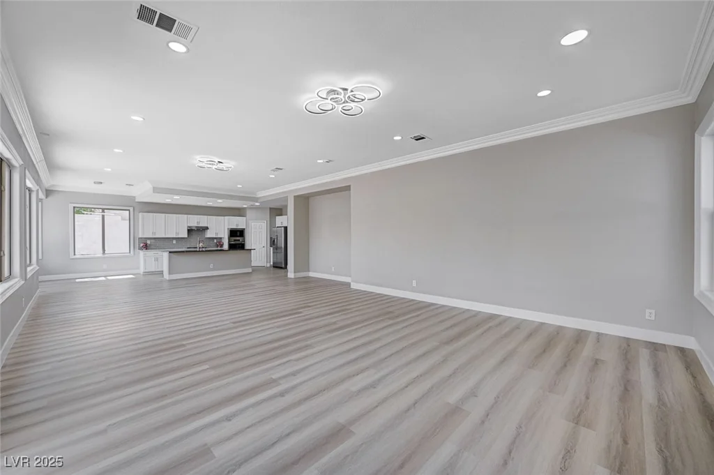 21 Bridal Falls, Las Vegas, NV 89148