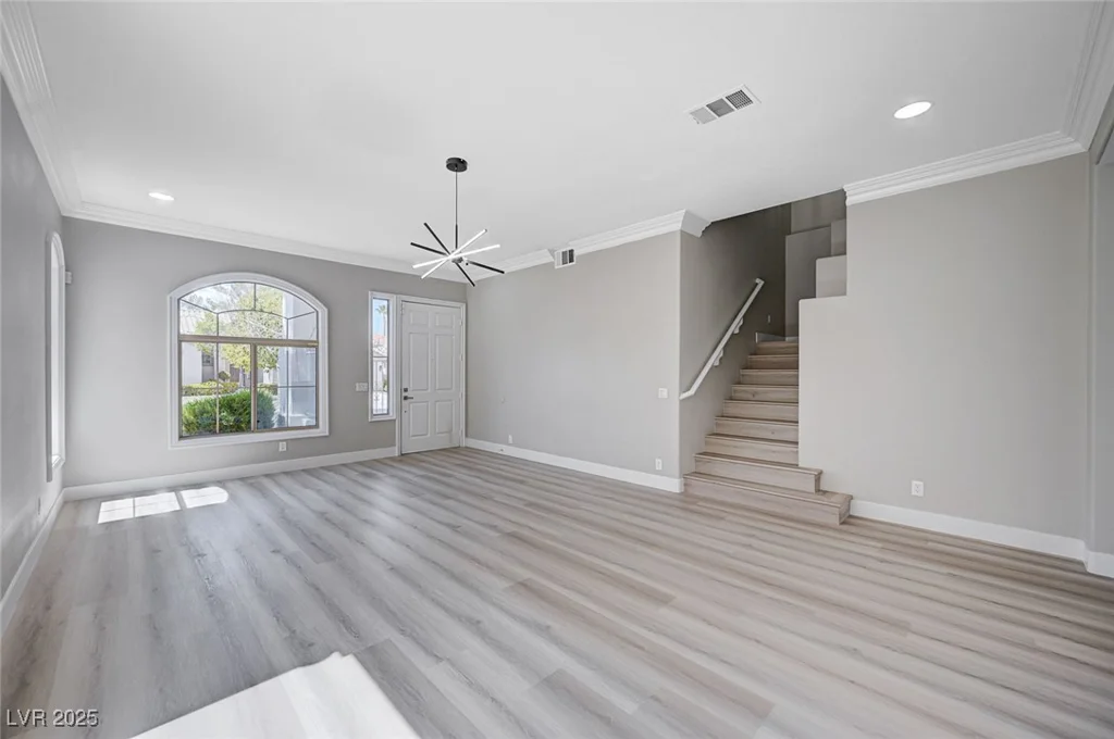 21 Bridal Falls, Las Vegas, NV 89148