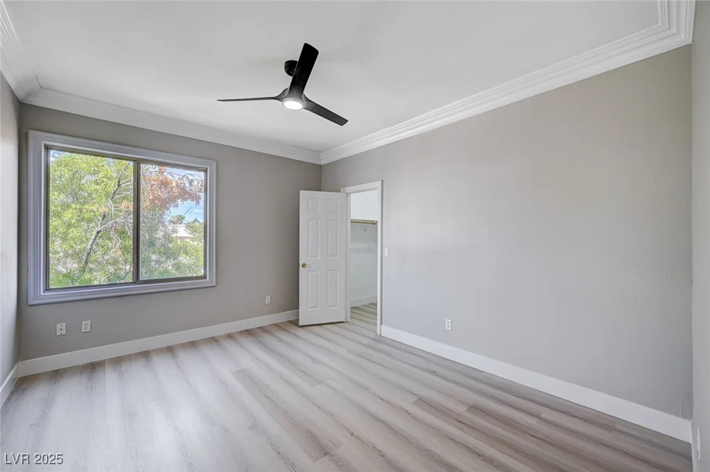 21 Bridal Falls, Las Vegas, NV 89148
