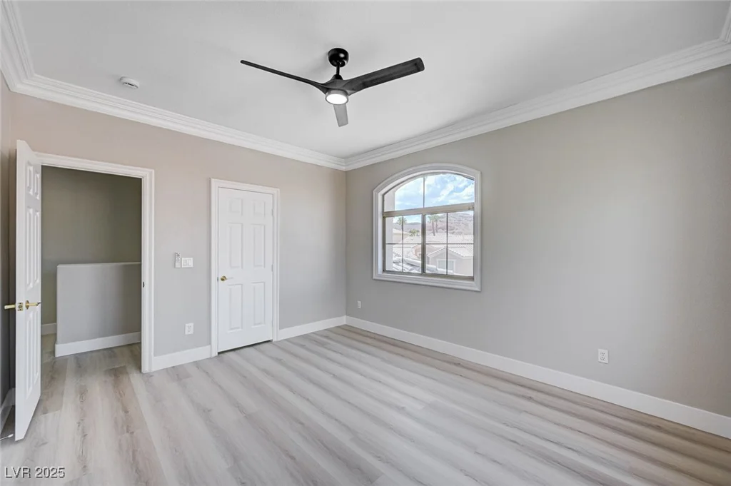 21 Bridal Falls, Las Vegas, NV 89148
