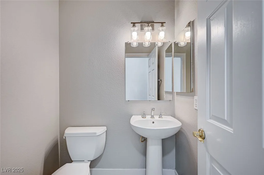 21 Bridal Falls, Las Vegas, NV 89148