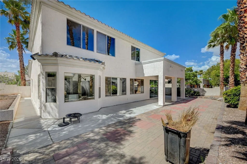 21 Bridal Falls, Las Vegas, NV 89148