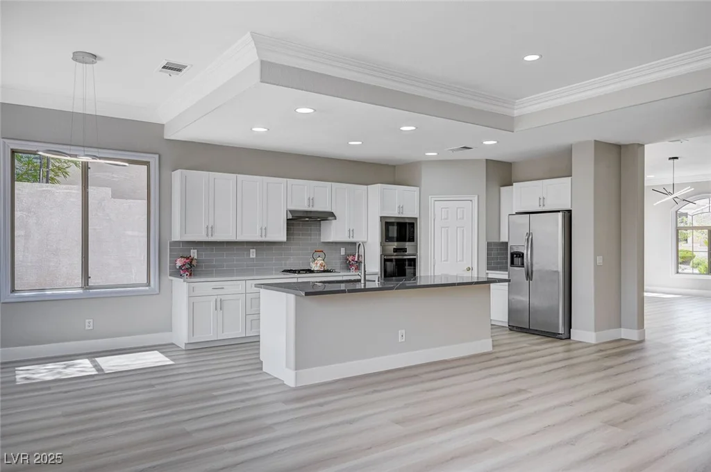 21 Bridal Falls, Las Vegas, NV 89148