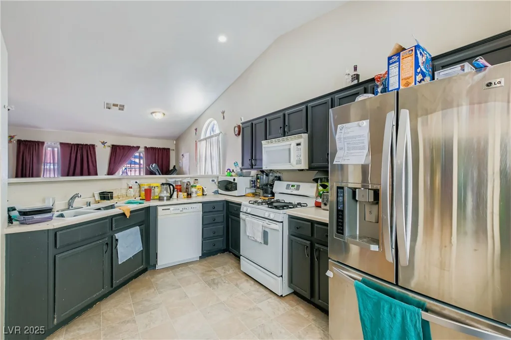 4628 Gleaming Meadows, North Las Vegas, NV 89031