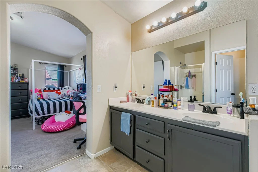 4628 Gleaming Meadows, North Las Vegas, NV 89031