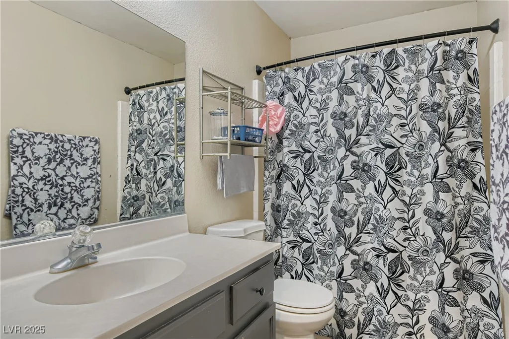 4628 Gleaming Meadows, North Las Vegas, NV 89031