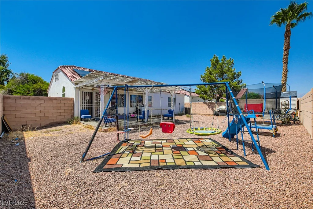 4628 Gleaming Meadows, North Las Vegas, NV 89031