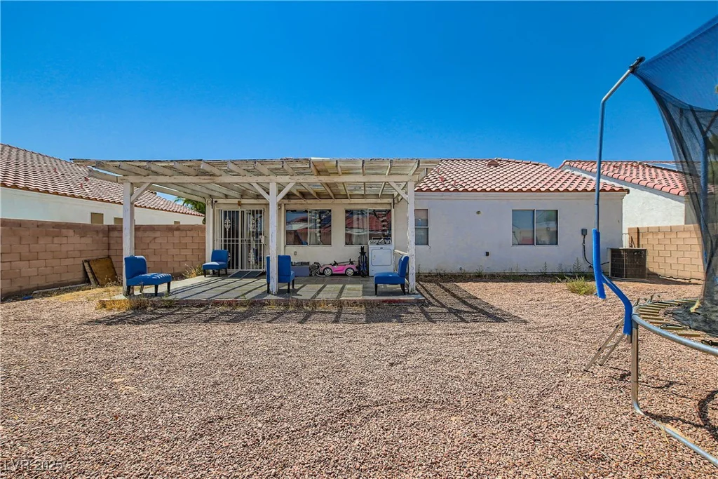 4628 Gleaming Meadows, North Las Vegas, NV 89031