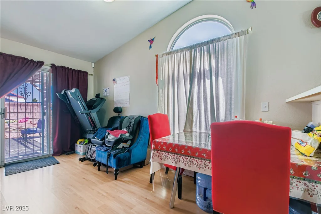 4628 Gleaming Meadows, North Las Vegas, NV 89031