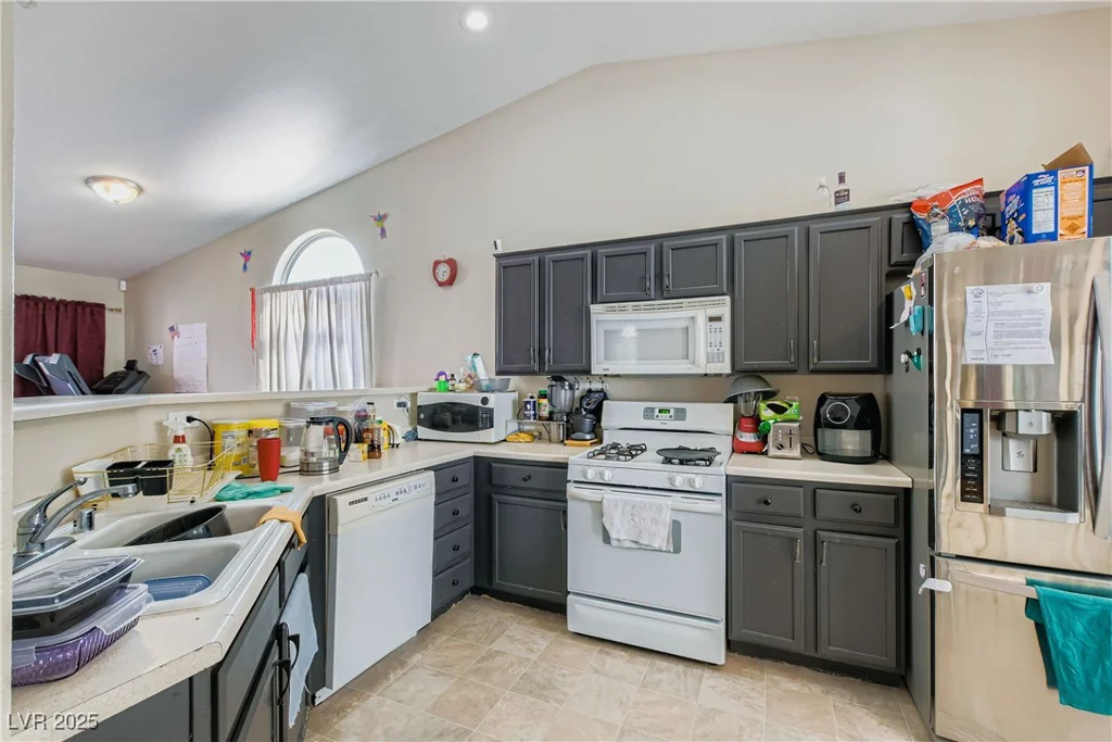 4628 Gleaming Meadows, North Las Vegas, NV 89031