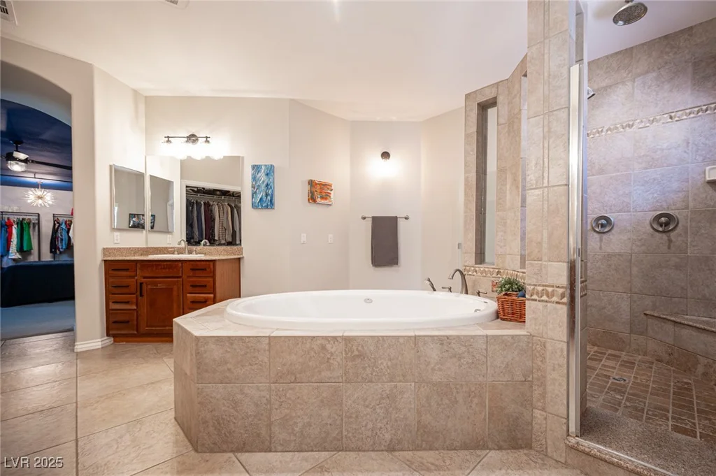 6760 Quapaw, Las Vegas, NV 89149