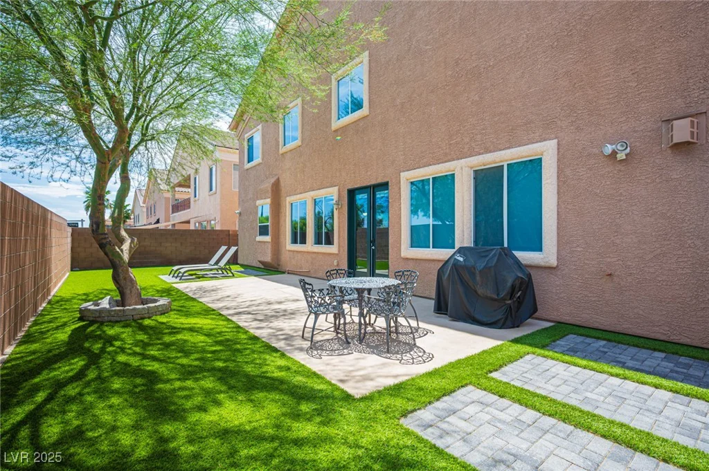 6760 Quapaw, Las Vegas, NV 89149