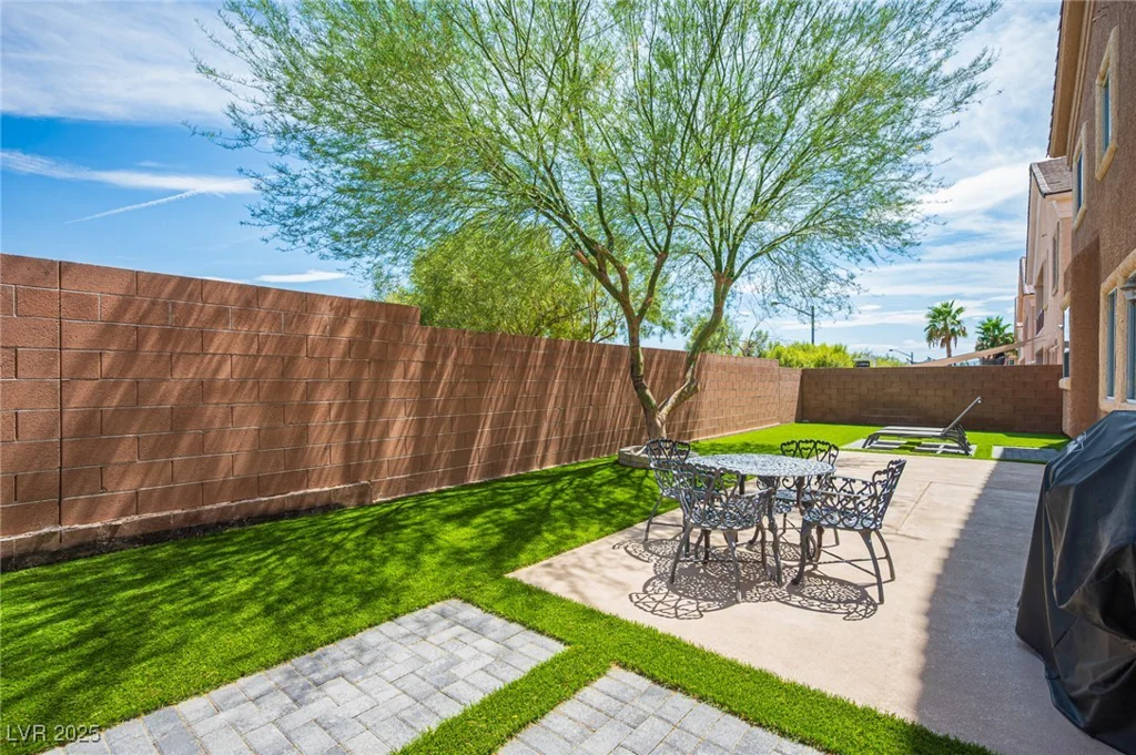 6760 Quapaw, Las Vegas, NV 89149