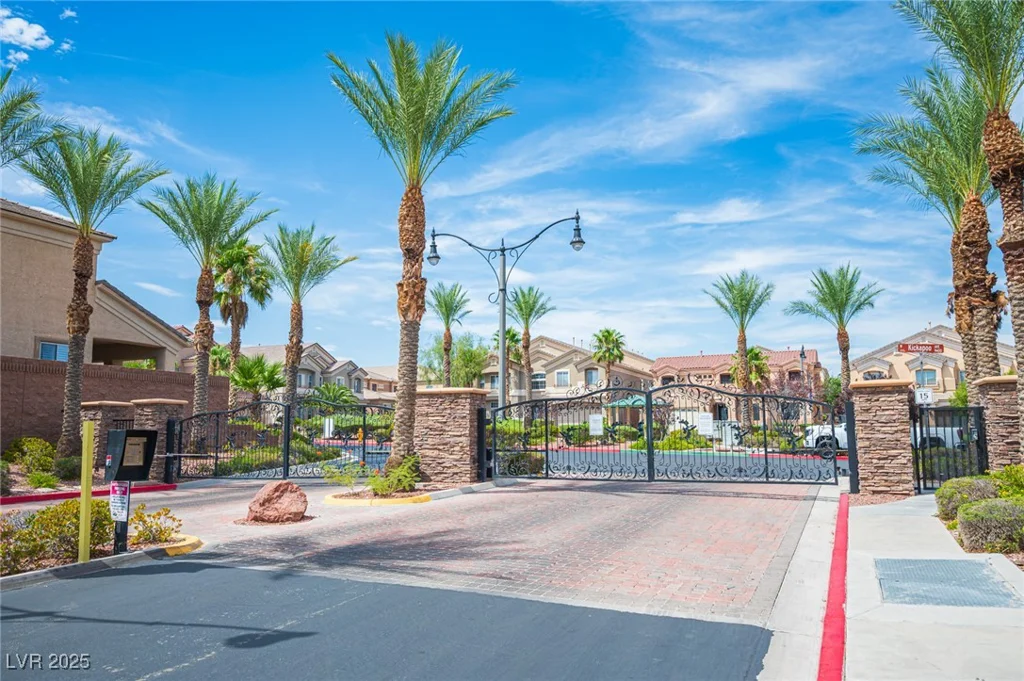 6760 Quapaw, Las Vegas, NV 89149