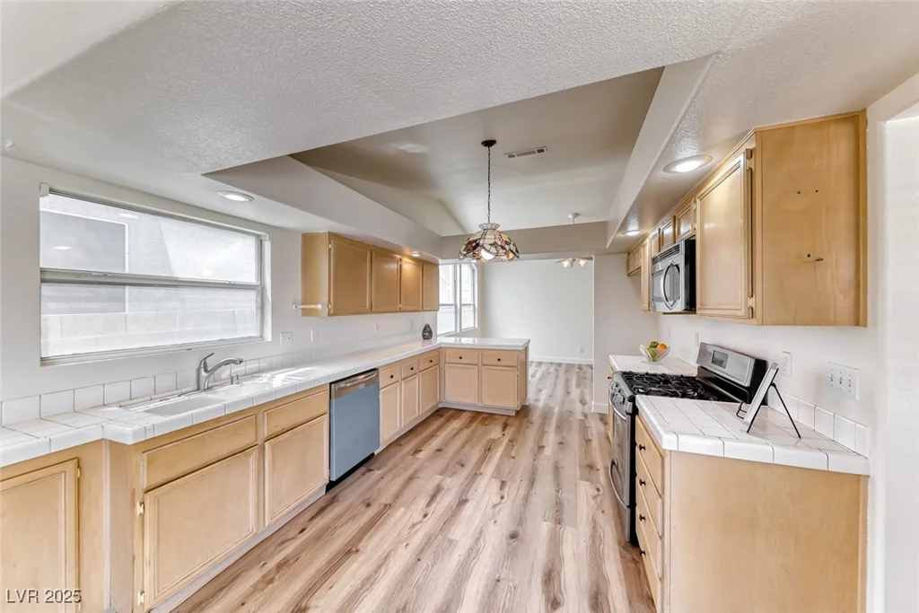 3646 Daisy Field, North Las Vegas, NV 89032