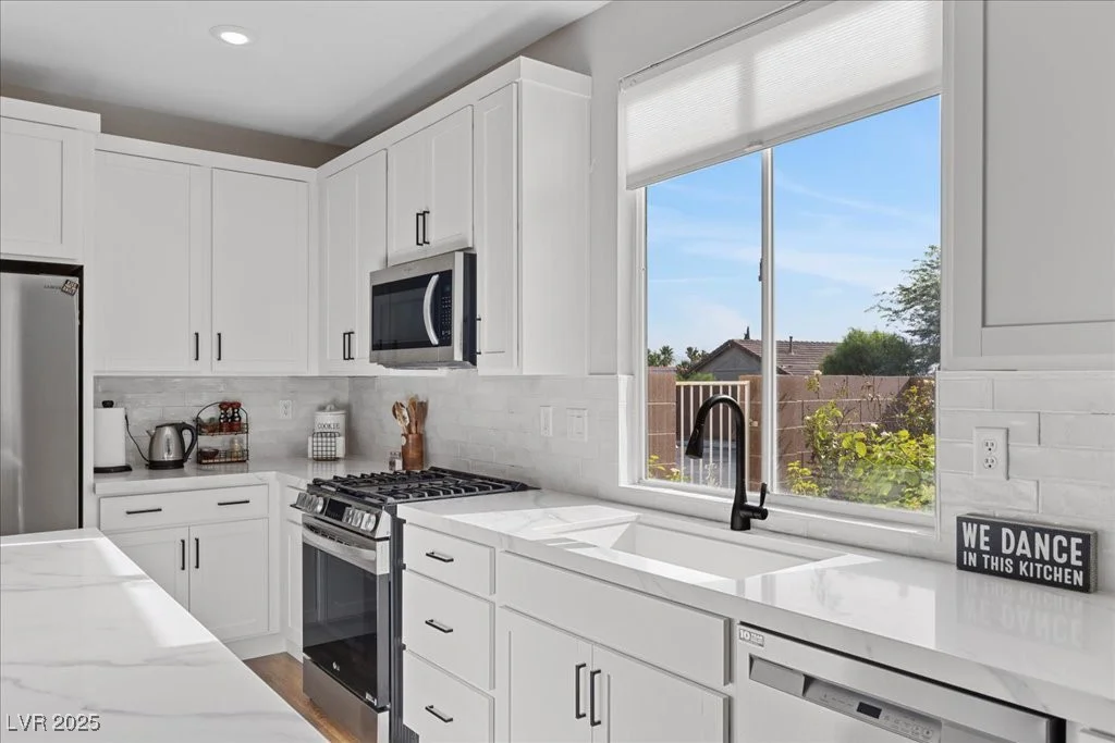 10301 George Hart, Las Vegas, NV 89129