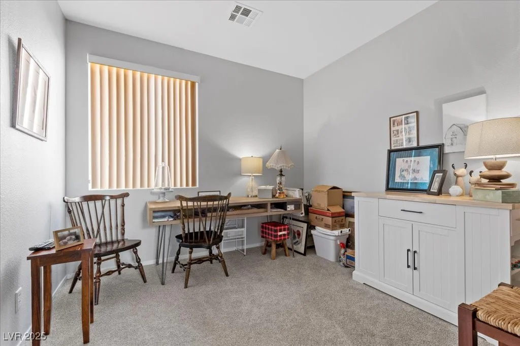 10301 George Hart, Las Vegas, NV 89129