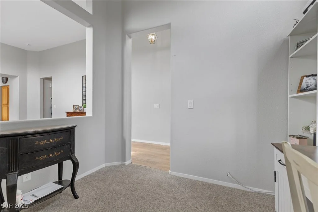 10301 George Hart, Las Vegas, NV 89129