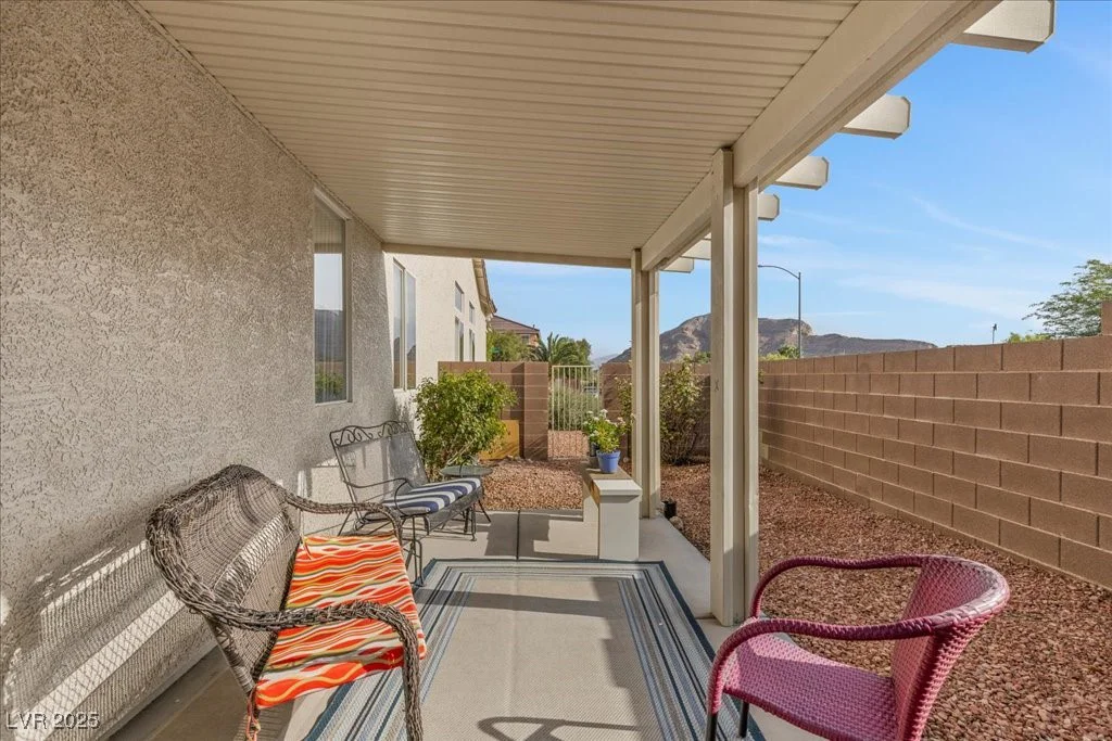 10301 George Hart, Las Vegas, NV 89129