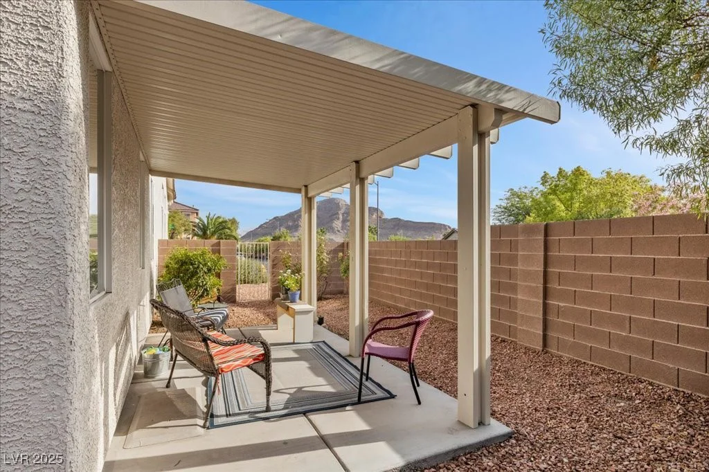 10301 George Hart, Las Vegas, NV 89129