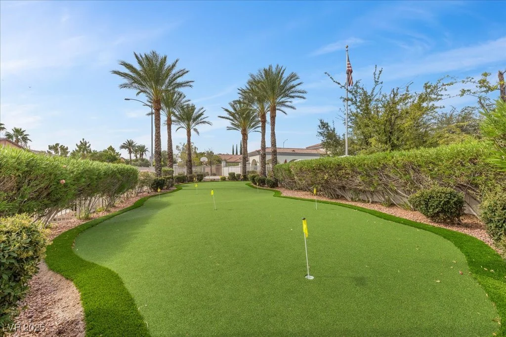 10301 George Hart, Las Vegas, NV 89129