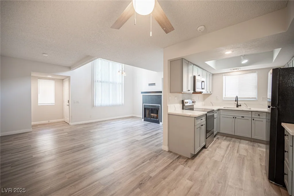 2430 Old Forge, Las Vegas, NV 89121