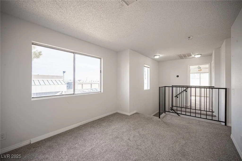 2430 Old Forge, Las Vegas, NV 89121