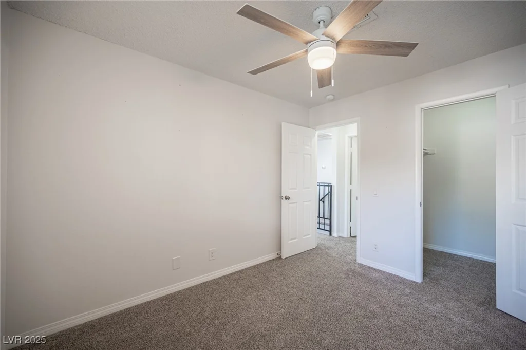 2430 Old Forge, Las Vegas, NV 89121