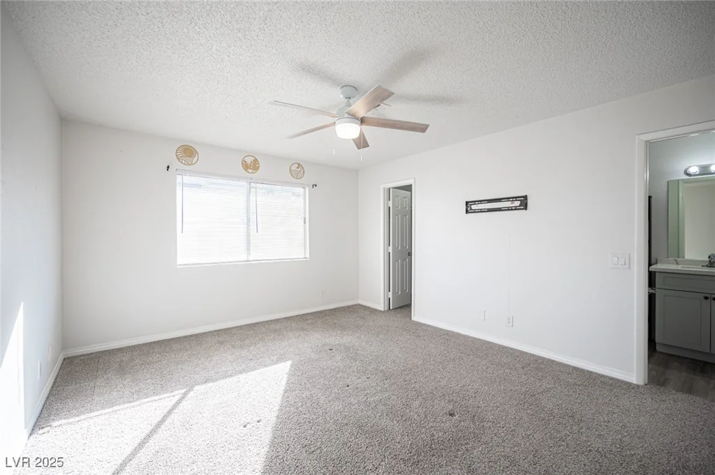 2430 Old Forge, Las Vegas, NV 89121