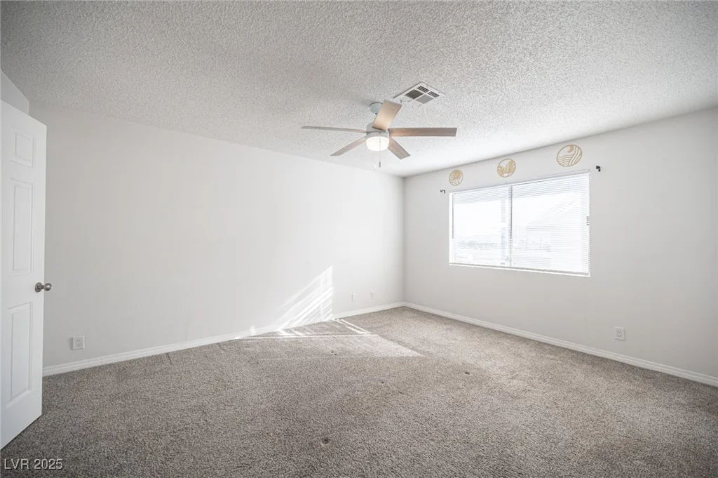 2430 Old Forge, Las Vegas, NV 89121