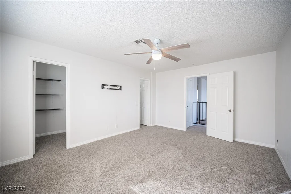 2430 Old Forge, Las Vegas, NV 89121