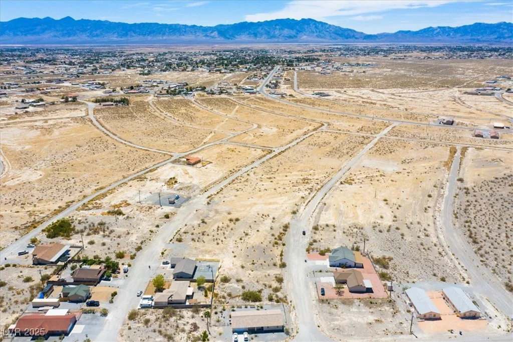 2711 Dapple, Pahrump, NV 89048