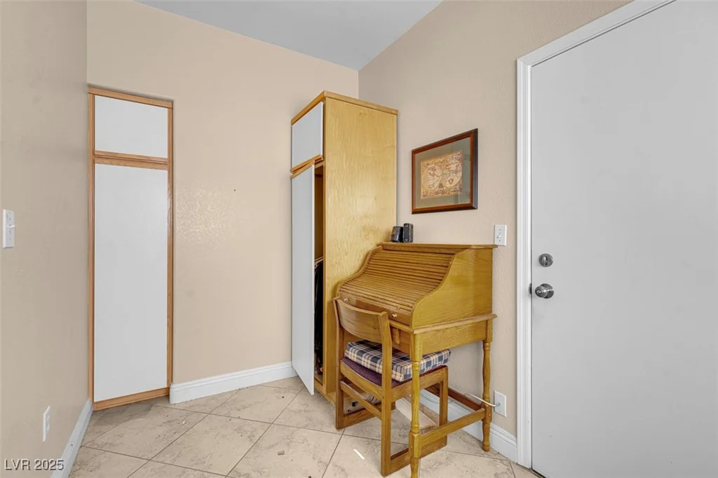3025 Bonnie Rock, Las Vegas, NV 89134